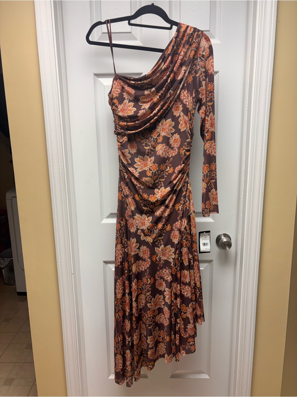 Taylor Women’s Size 12 Brown Floral One Shoulder Ruched Midi Dress NWT